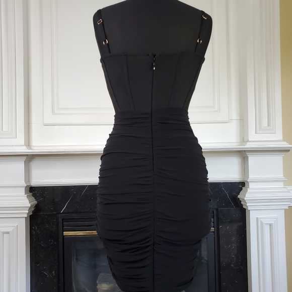 Dresses & Skirts - THAT LITTLE BLACK DRESS